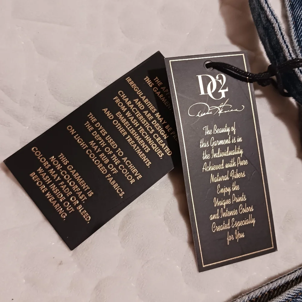 DG2 Flower Embroidered Denin Tote - Picture 7 of 7